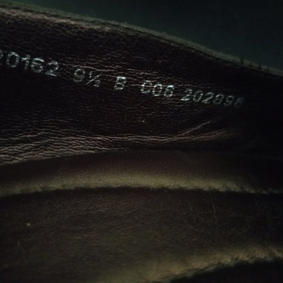 NEW Cole Haan Brown Suede Wedges - Picture 8 of 8